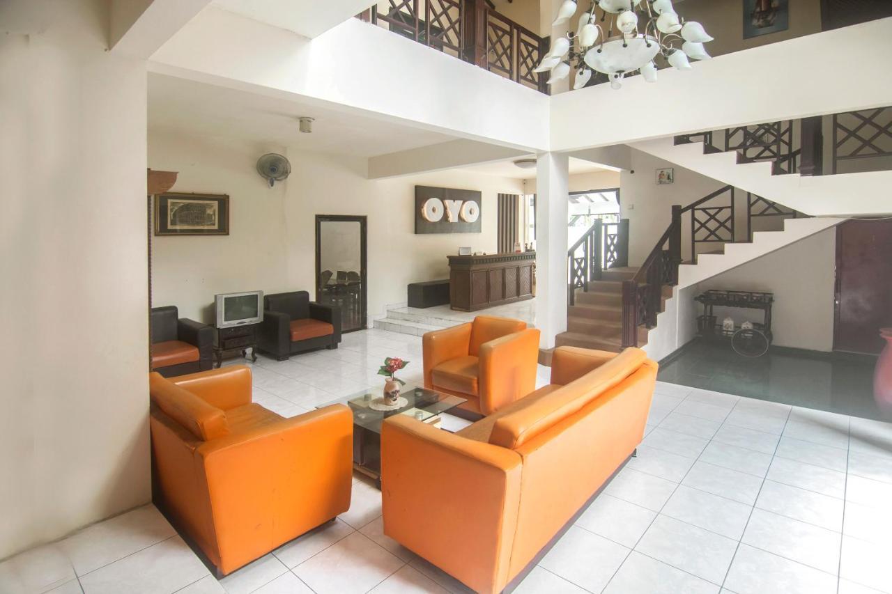 Oyo 201 Emdi House Timoho Hotell Yogyakarta Exteriör bild