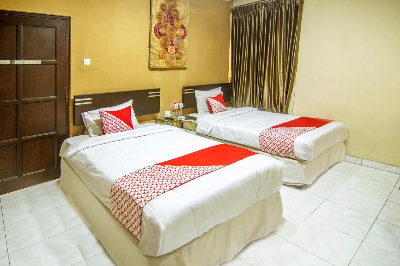 Oyo 201 Emdi House Timoho Hotell Yogyakarta Exteriör bild